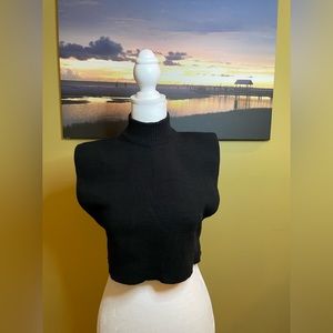 Black Cropped Ribbed Top